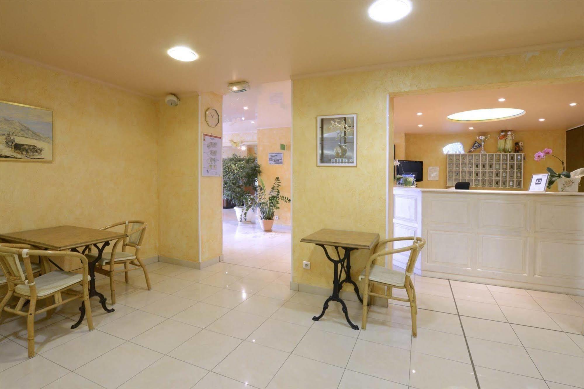 Hotel Poretta Lucciana (Corsica) Exterior foto